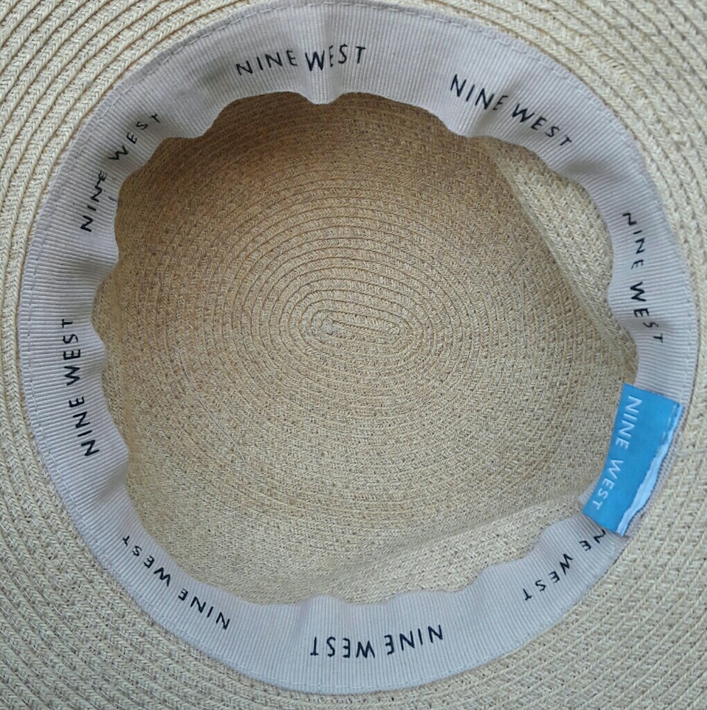 Nine West had - Picture 4 of 4