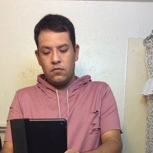 Meet your Posher, Ramiro