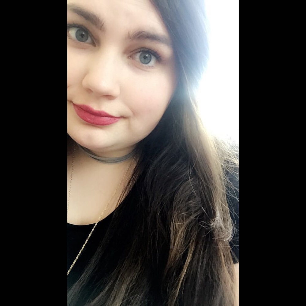 Meet your Posher, Casey