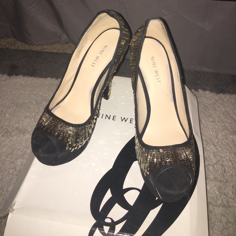 Nine West Comeaeound Heels