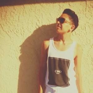 Meet your Posher, Travis