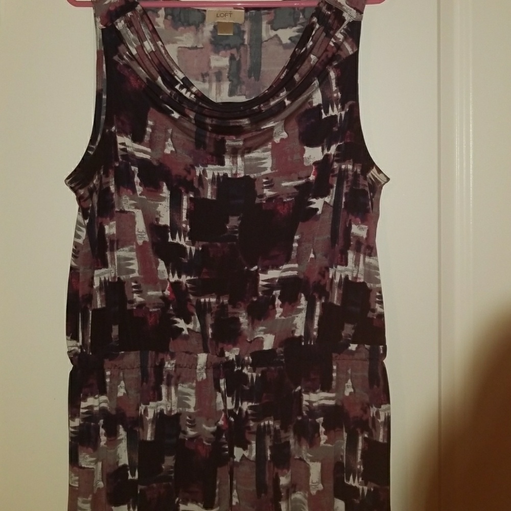 Ann Taylor Loft flowy dress