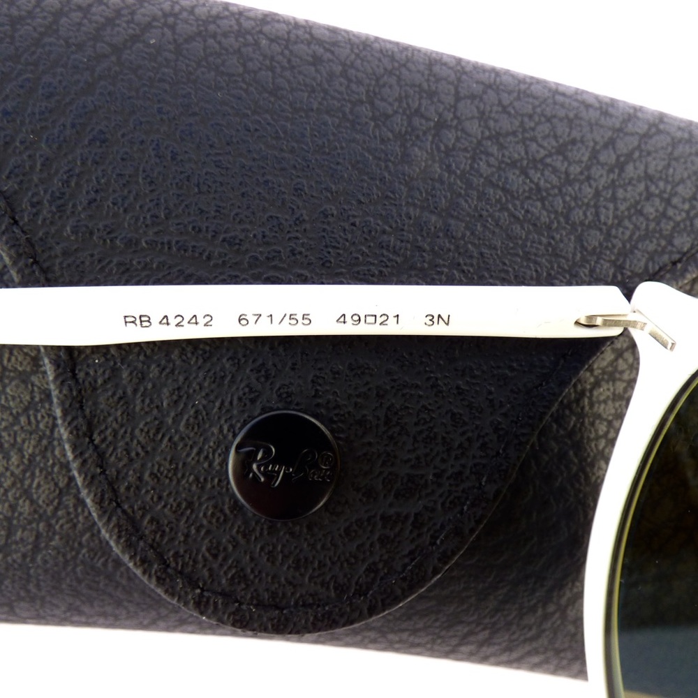 SOLD 100% Authentic White Ray-Ban Sunglasses! - Picture 6 of 8