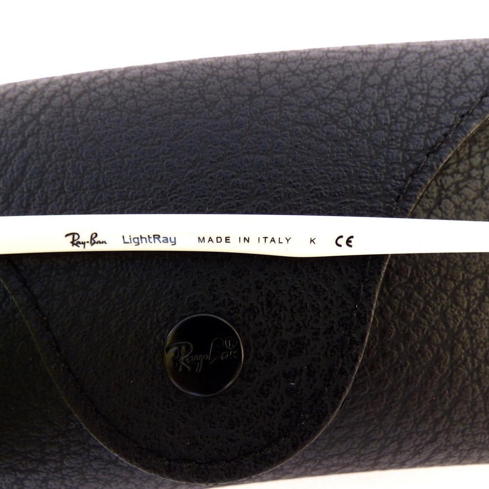 SOLD 100% Authentic White Ray-Ban Sunglasses! - Picture 7 of 8