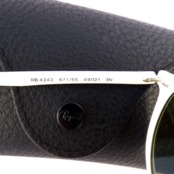 SOLD 100% Authentic White  Ray-Ban Sunglasses! - Picture 6 of 8