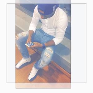 Meet your Posher, Derrien