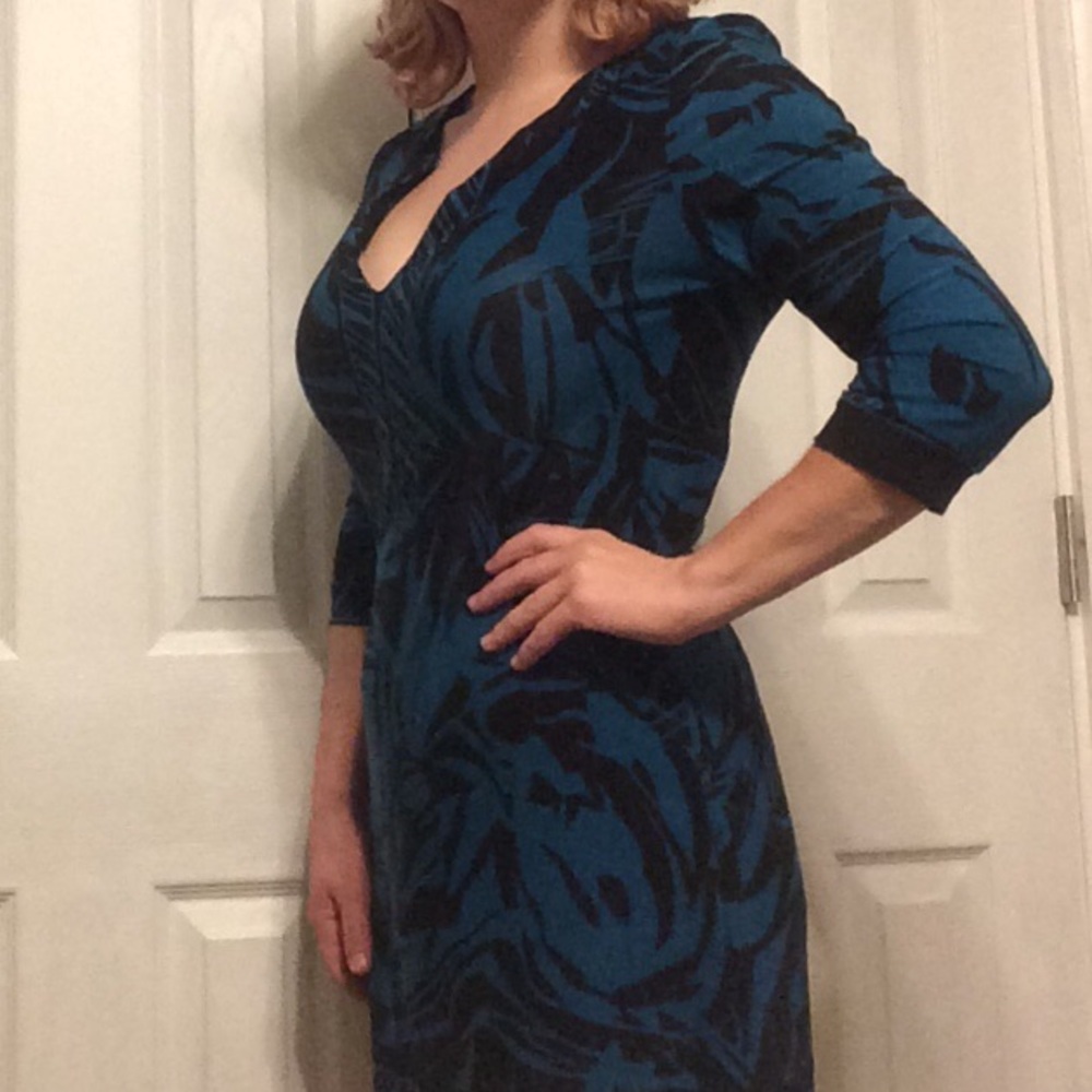 V-neck Sheath
