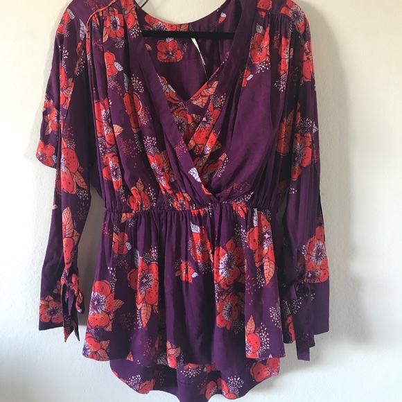 Long sleeve shirt. - Picture 3 of 3