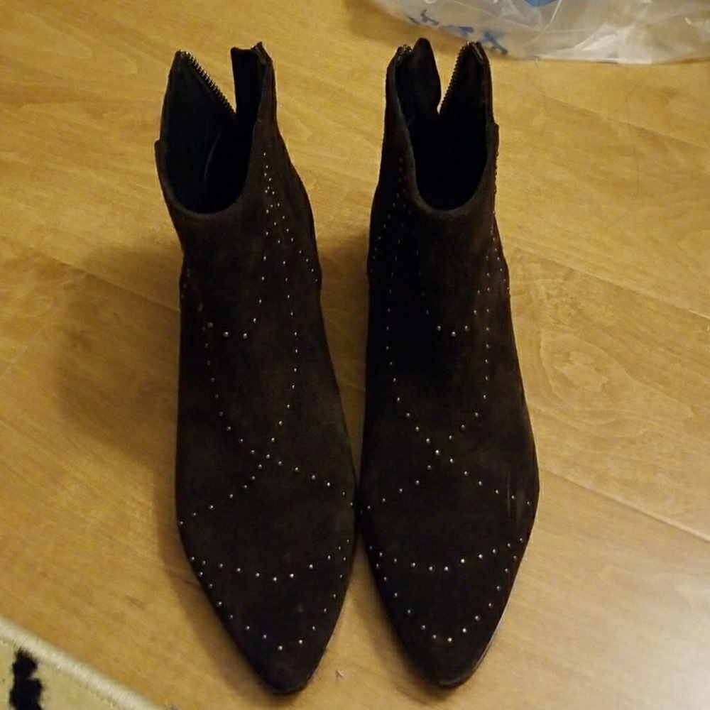 Grey City ankle boots