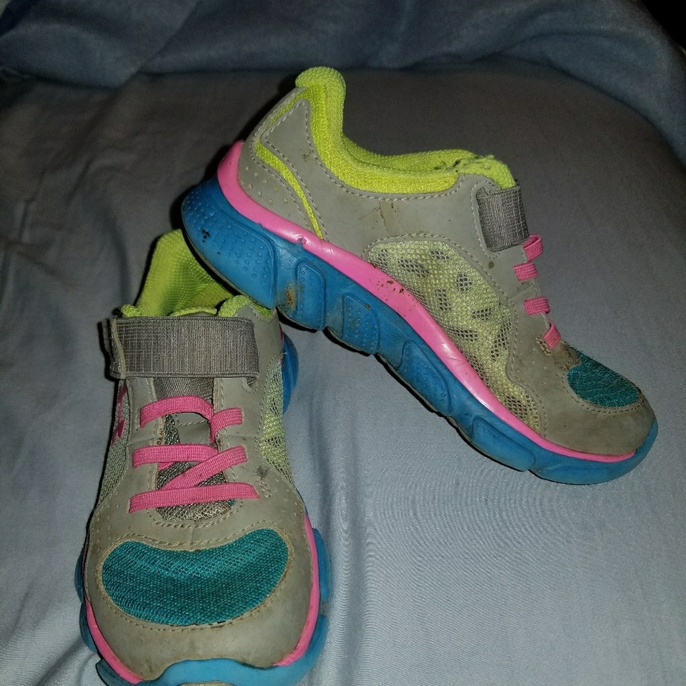 Under Armor Tennis Shoes