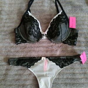 Betsey Johnson bra & panties