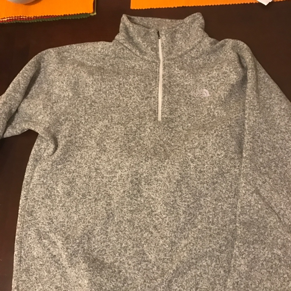 Mens North Face fleece quarter zip