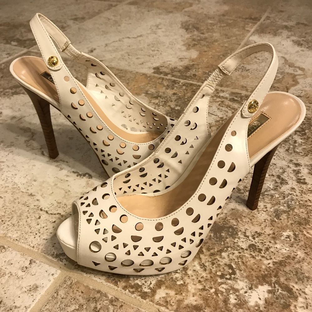 NWOT Guess white peep toe sling back heels NWOT