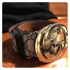 Men’s supreme Gucci belt