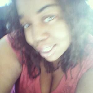 Meet your Posher, Ceola