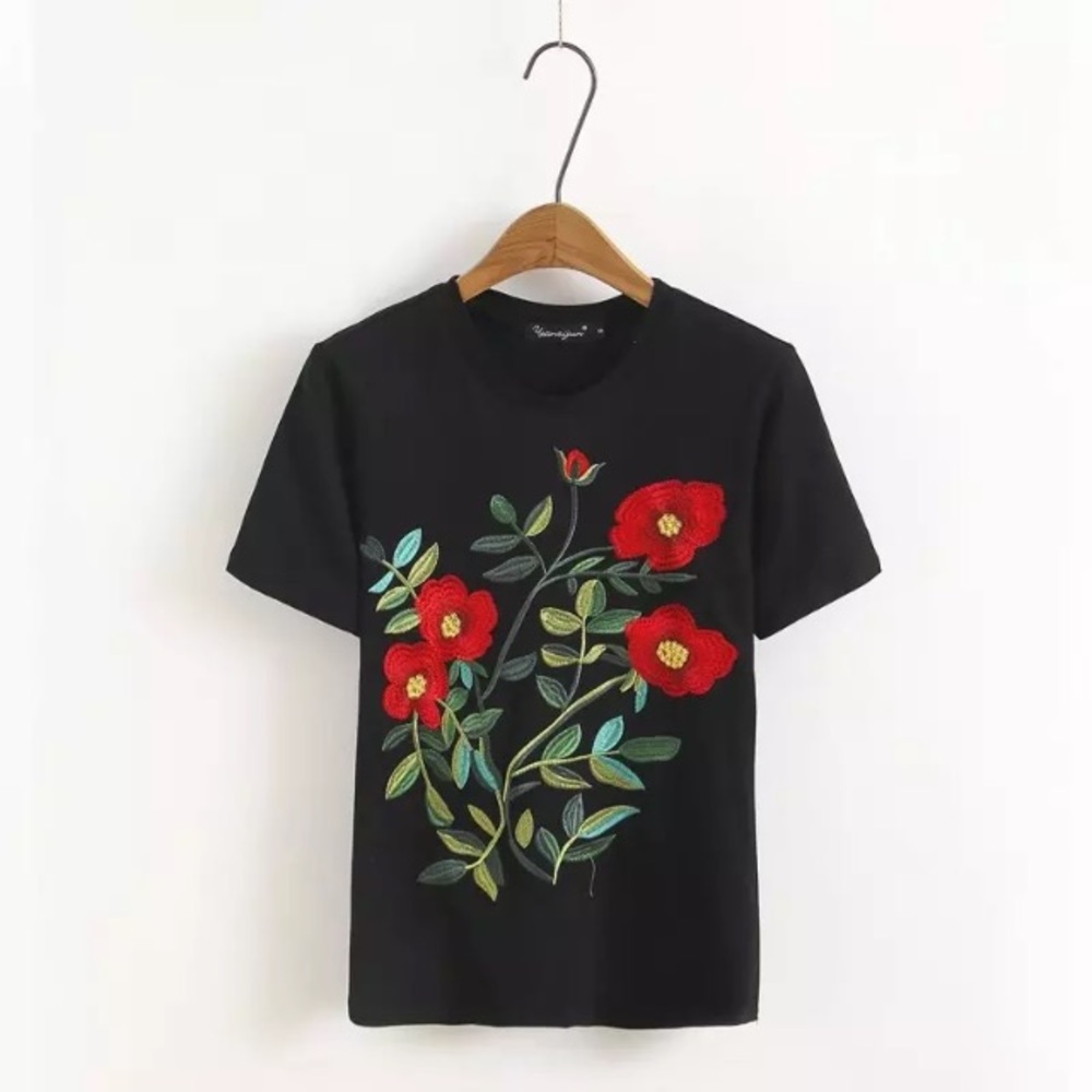 NWT black floral t shirt sizes XS/S and M
