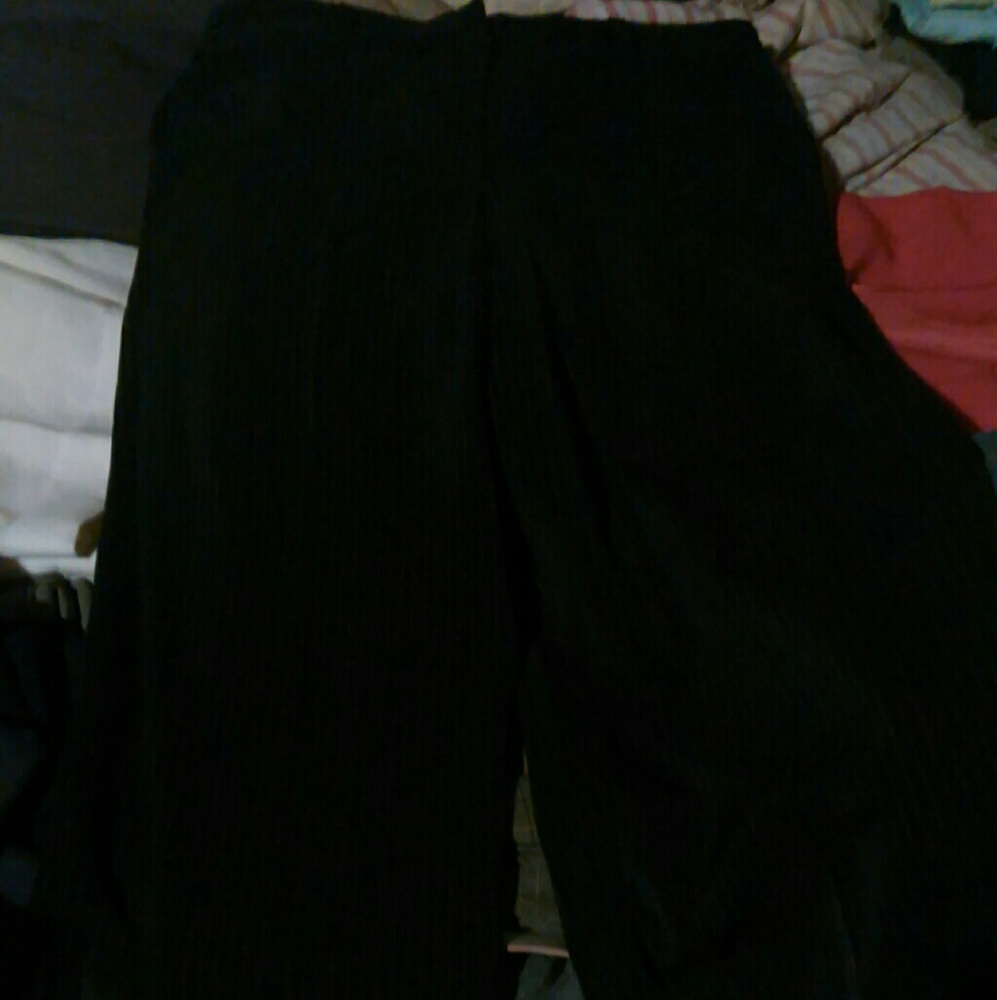 Clothes - Picture 3 of 3