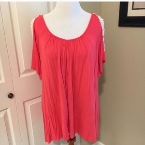 Flowy plus size lace tunic with lace detail
