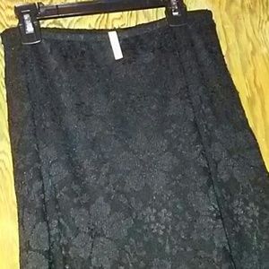BNWOT Elan black floral lace maxi skirt Sz-Sm