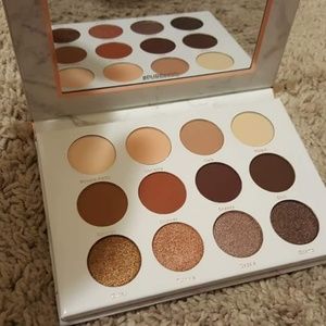 New pur eyeshadow pallette