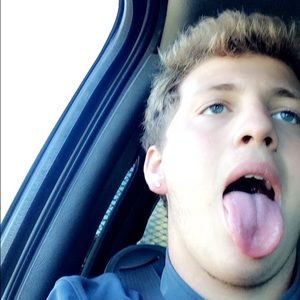 Meet your Posher, Seth