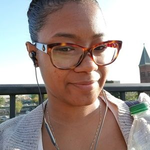 Meet your Posher, Josephine