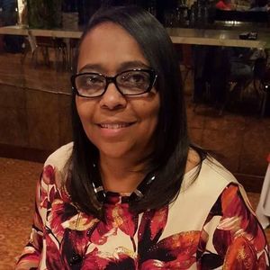 Meet your Posher, Veronica