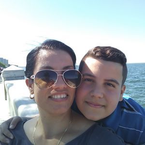 Meet your Posher, Yaima