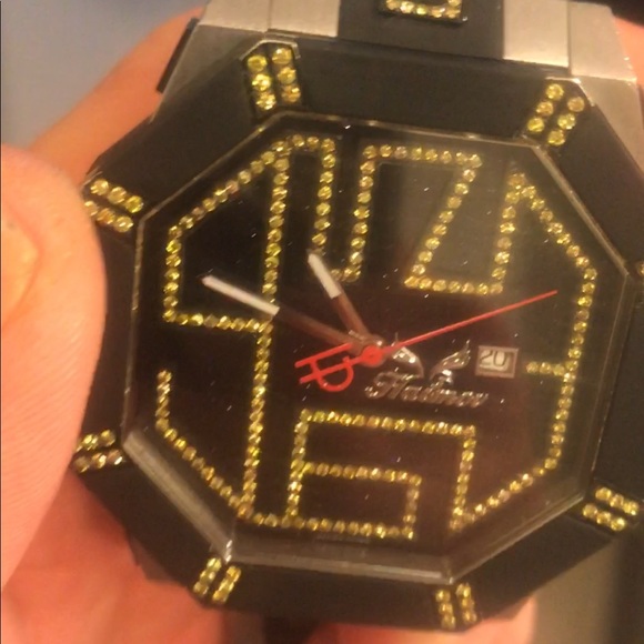 Haimov 2 carat yellow diamond timepiece. - Picture 2 of 8
