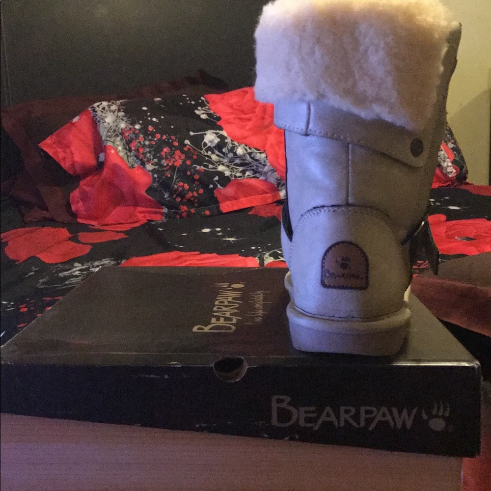 Bear paw
