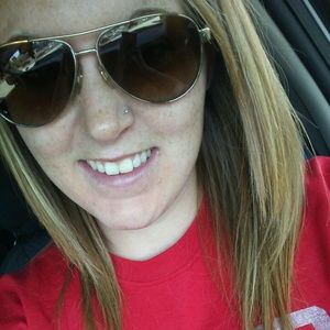 Meet your Posher, Megan