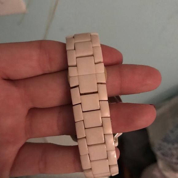 Michael Kors Watch - Picture 3 of 4