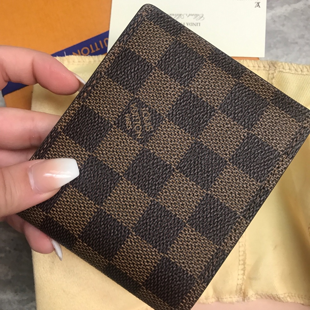 Men's loose Vuitton wallet brand new