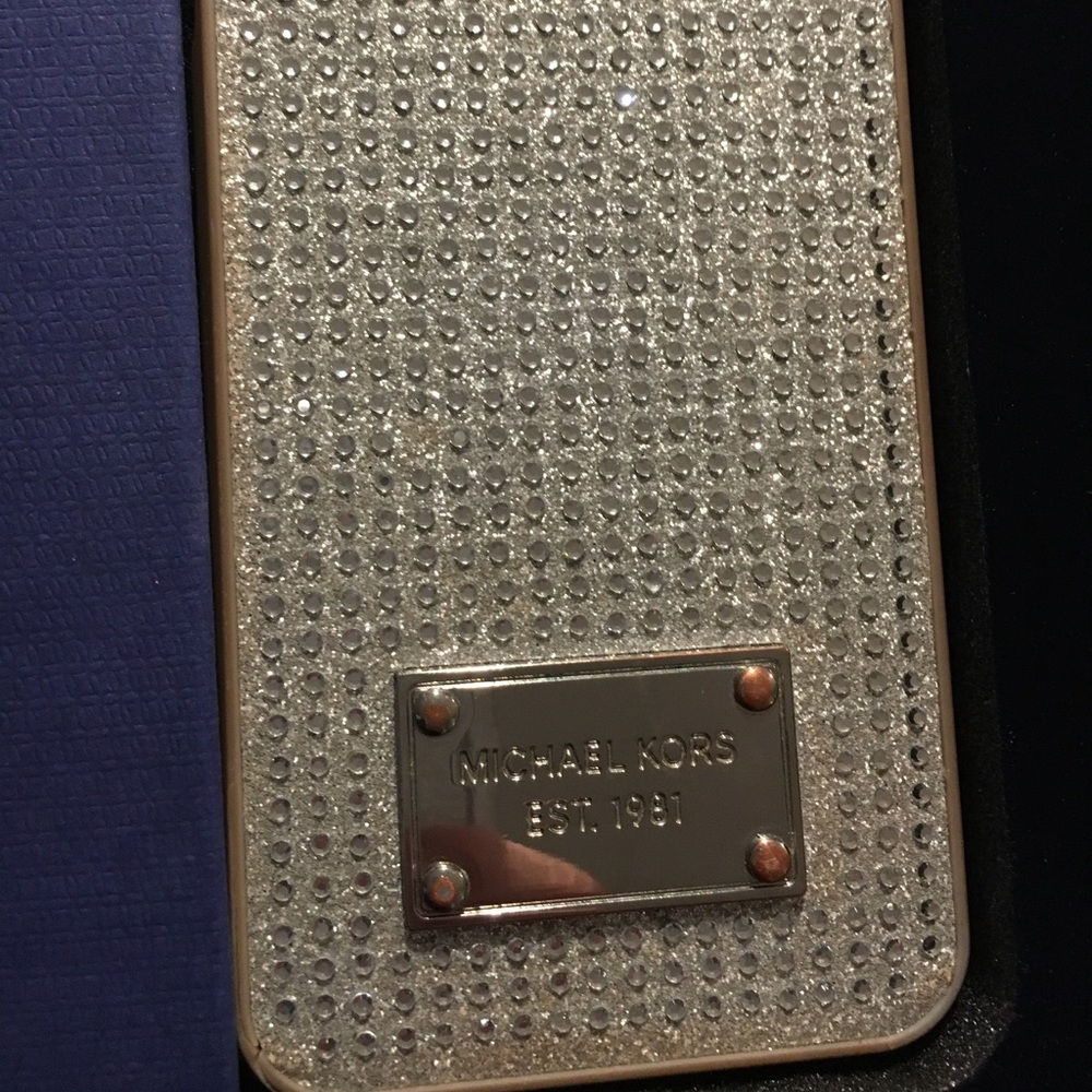 MK shimmering IPhone 6 and or 6S cover