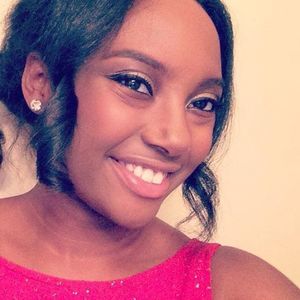 Meet your Posher, Ashley