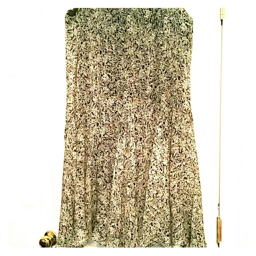 New Jones New York Skirt Women's Size 16 Black And White Pattern