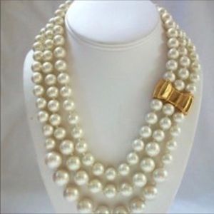 Kate Spade Triple Strand Bow + Pearl Necklace