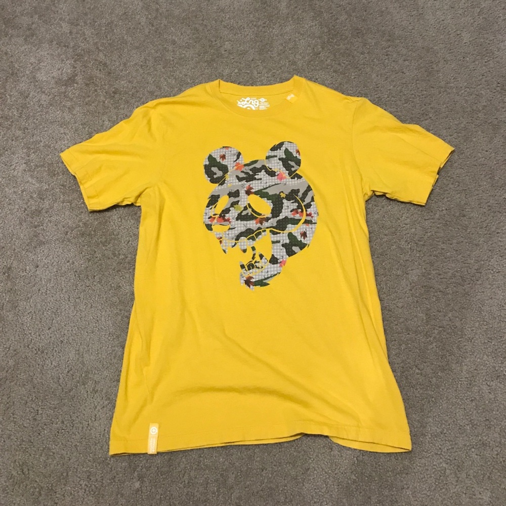 LRG T- Shirt.