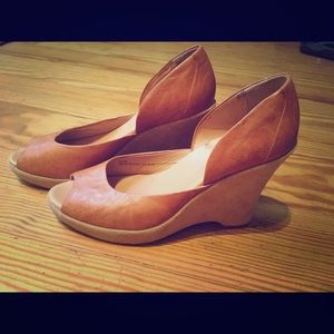 Korkease Leather Heels