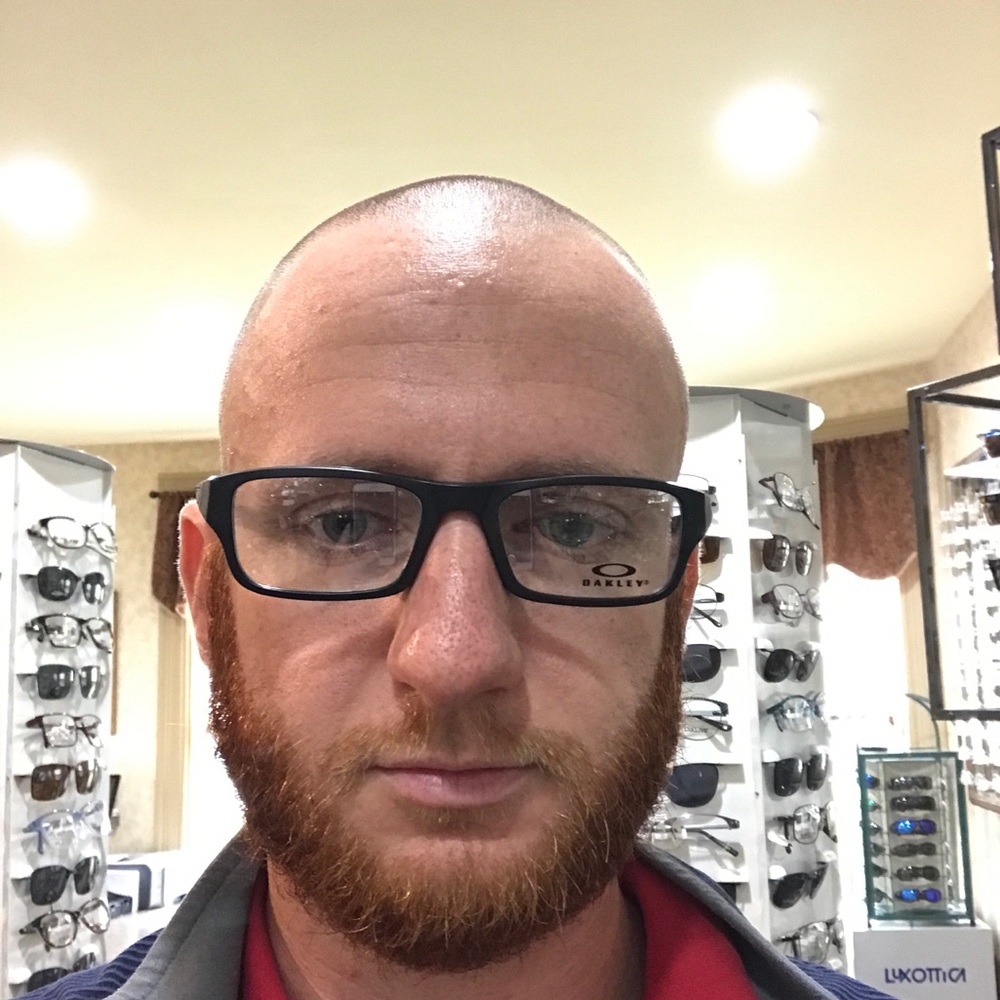 Meet your Posher, Eric