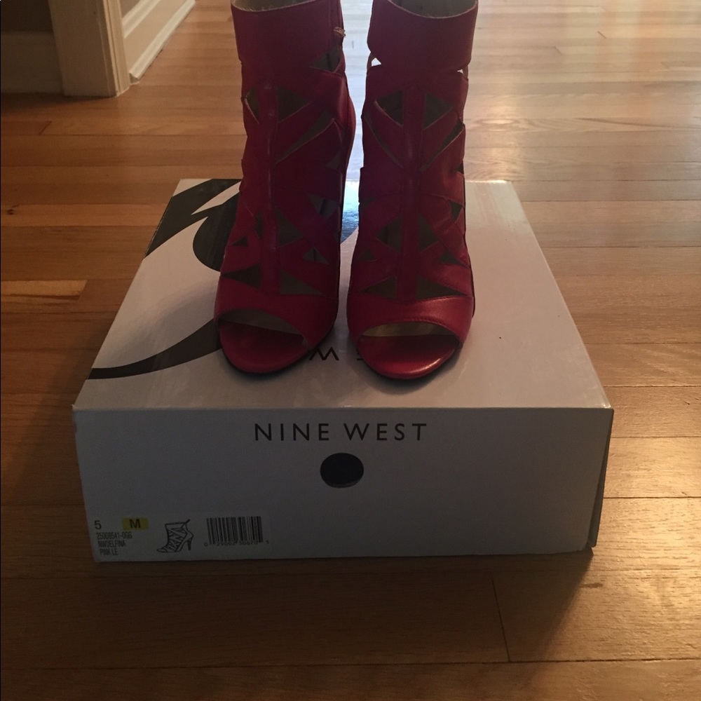 Nine West booties