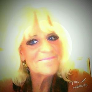 Meet your Posher, Leann