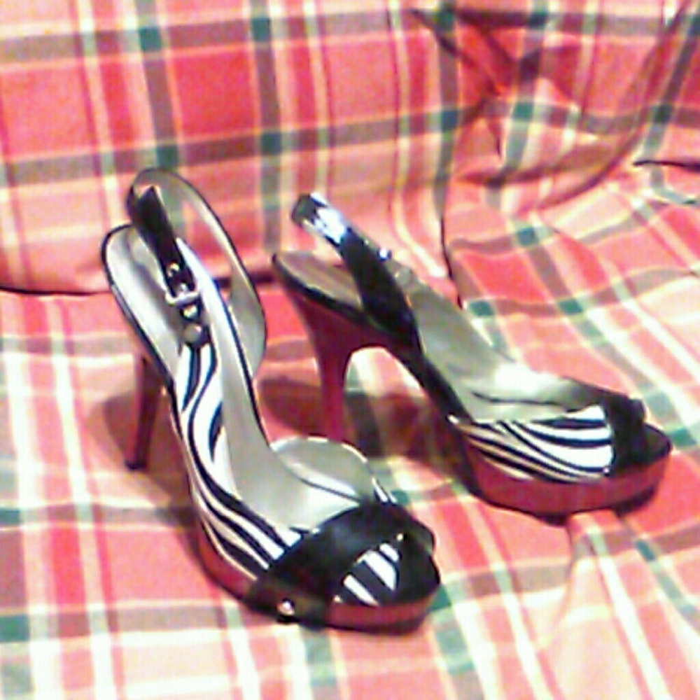 Guess platform sling back heels