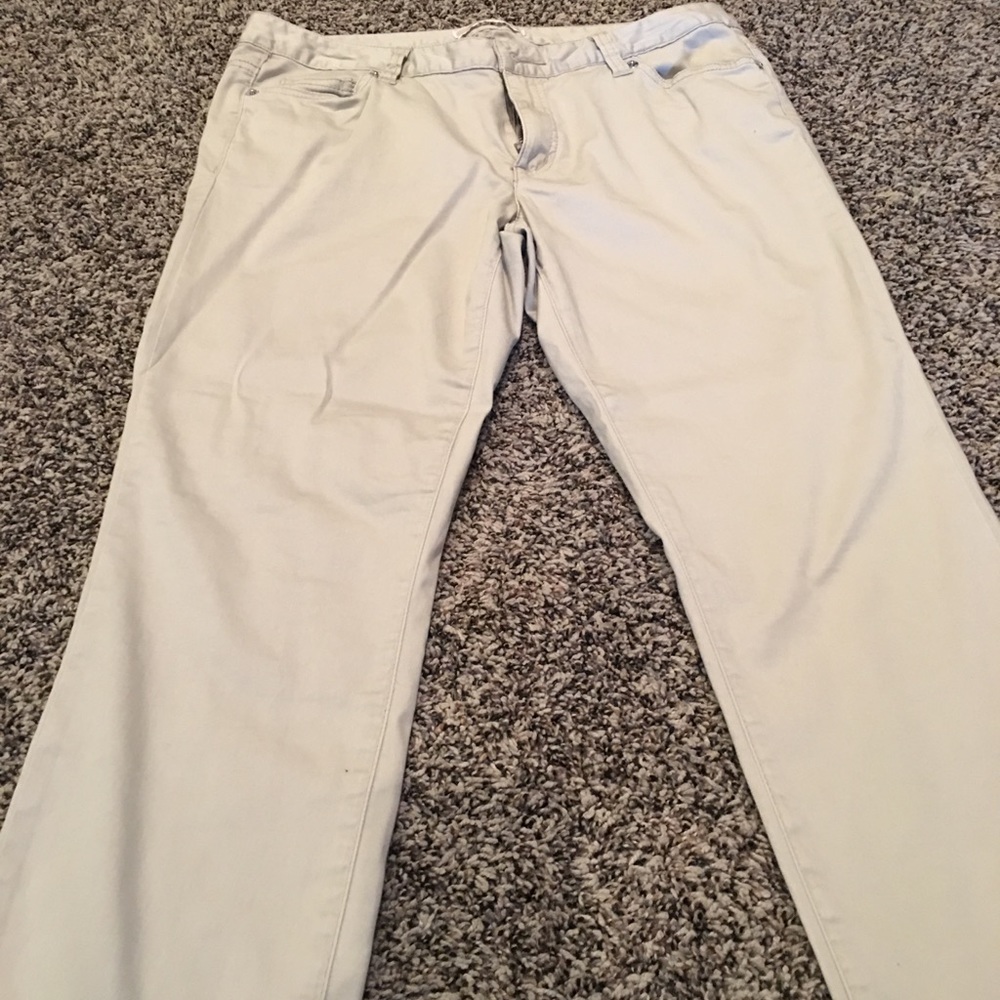 Michelle Kors khakis