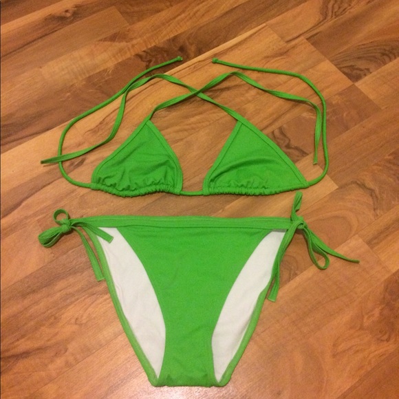 🌴NWOT VS bikini🌴 - Picture 2 of 6