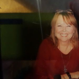 Meet your Posher, Cindy