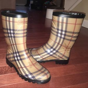 Classic Burberry Rain Boots
