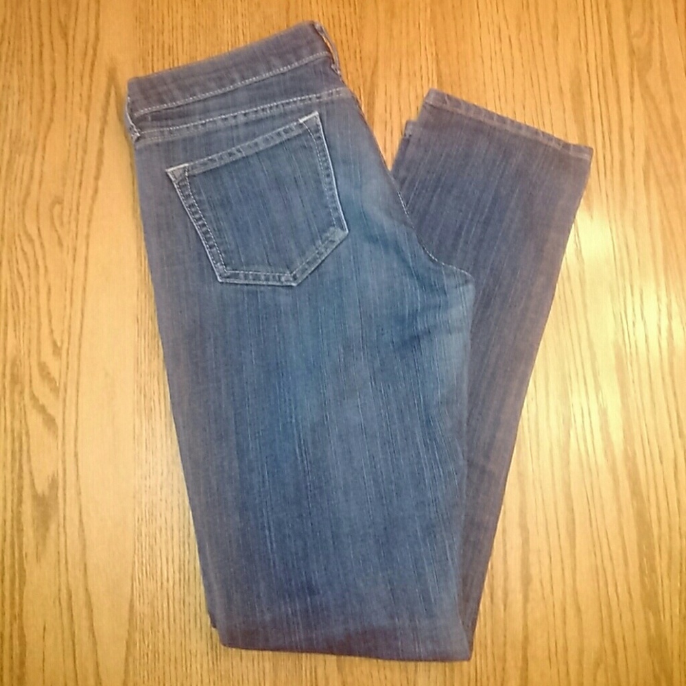 Boot cut jeans