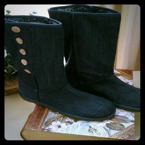 Ugg boots excellent condition!!!!