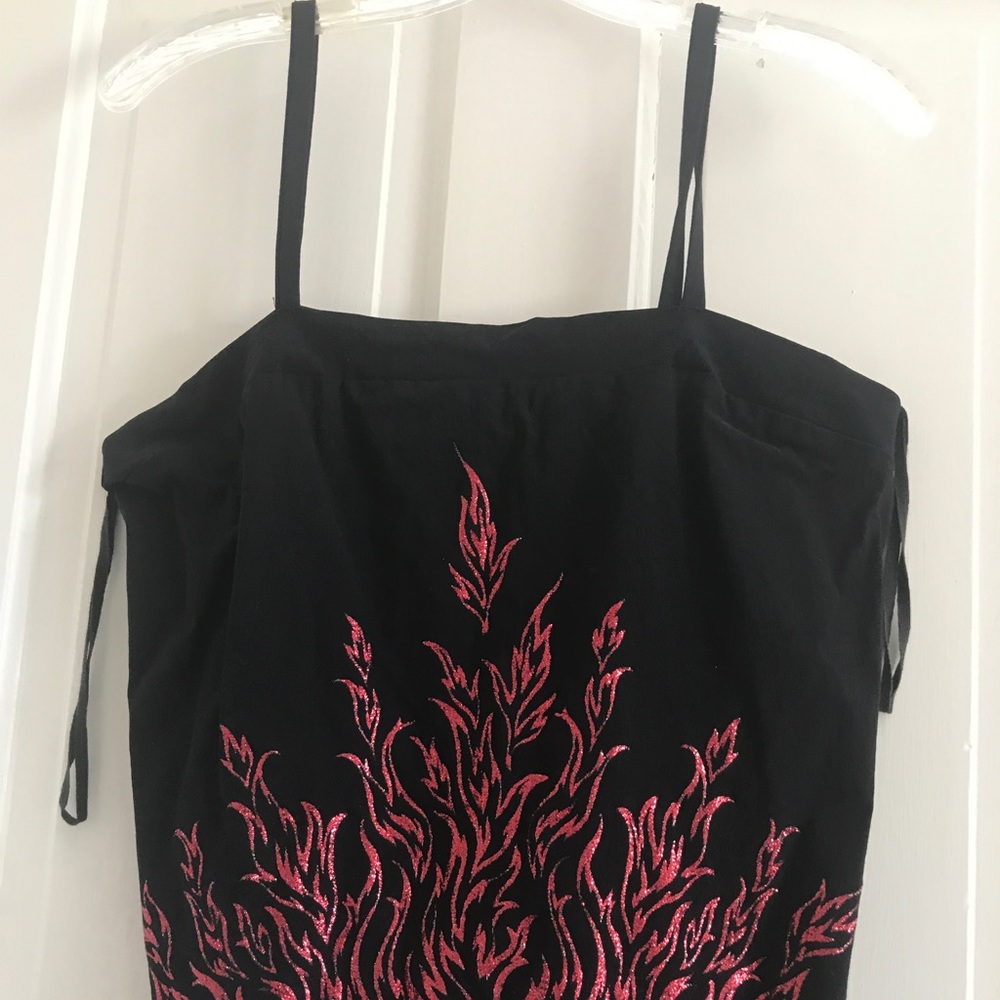 Black tank top w/ red glitter flames Med.